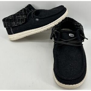 Hey Dude Wendy Fold Boot Slip On Comfort Shoes Black Youth Size 5
